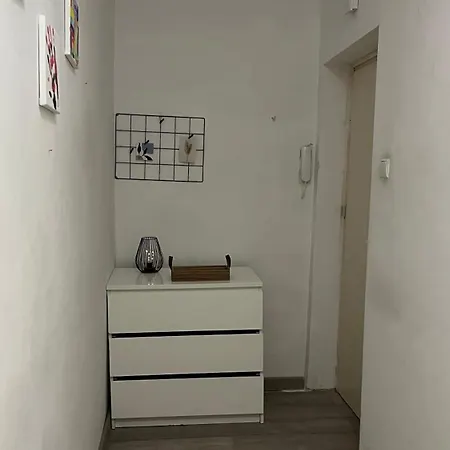 Apartament Adam Apartment *